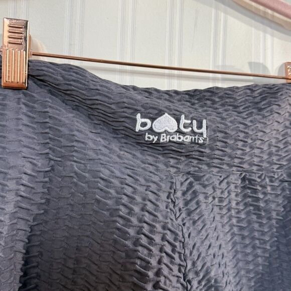 Booty by Brabants Textured Gray Activewear leggings OS - Picture 6 of 6